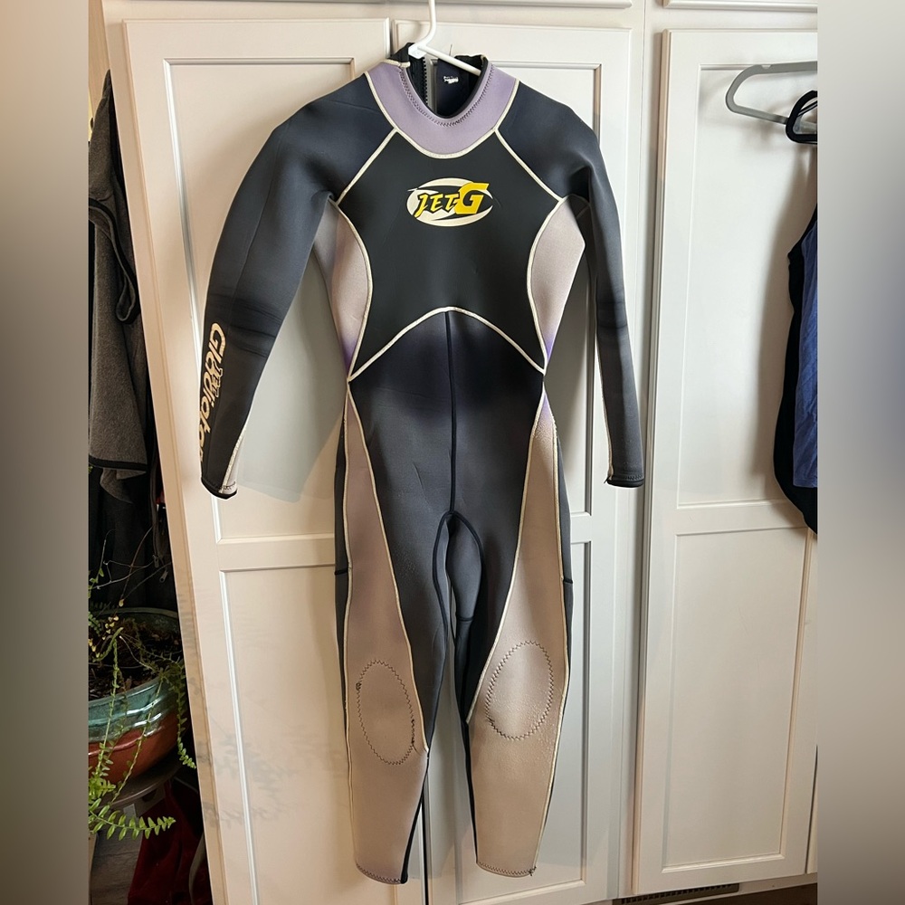 Black and Gray Wetsuit with‎ Purple Accents Size M